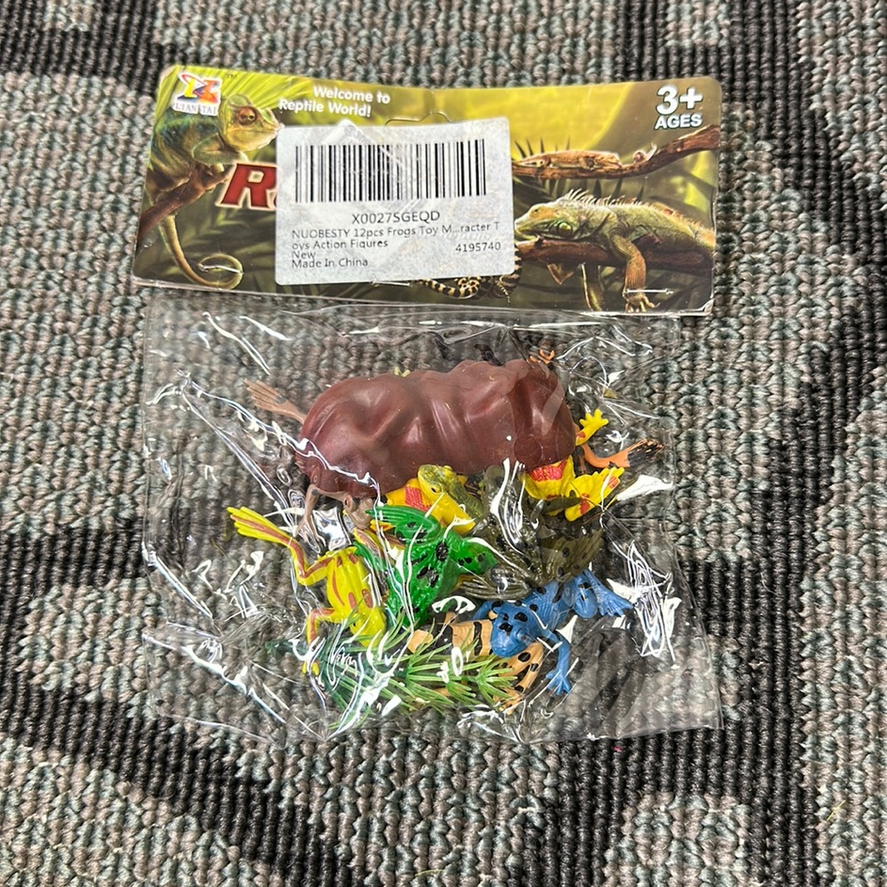Frog Toy Action Figures